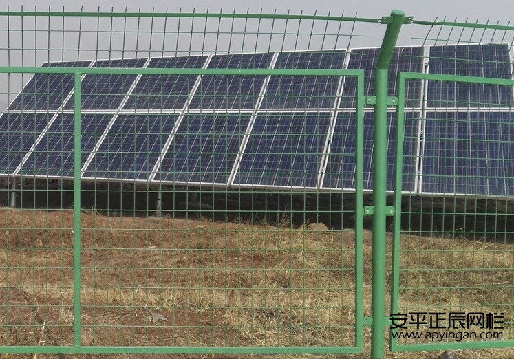 http://m.fy-art.com光伏電站護欄網