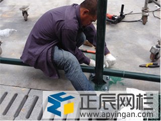 籃球場圍欄網安裝施工費用