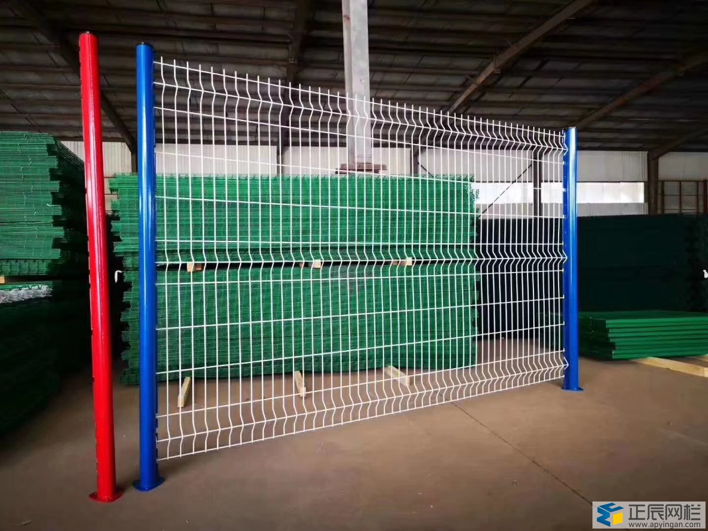 桃型柱護欄網-2